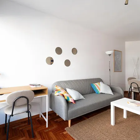 Deluxe By Minoca Con Parking * Βίγκο